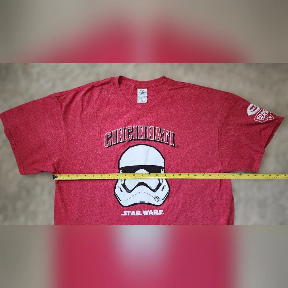 Cincinnati Reds Star Wars Limited Edition Stadium GiveawayT-Shirt, Men's XL